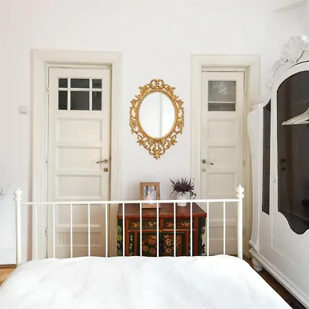 The Little Paris In